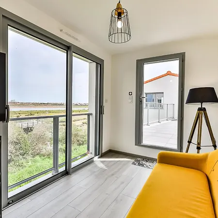 Villa La Chaumoise : Neuve Avec Vue Exceptionnelle La Chaume