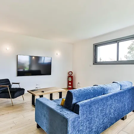 La Chaumoise : Neuve Avec Vue Exceptionnelle La Chaume