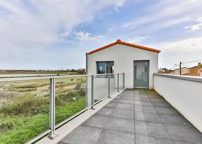 La Chaumoise : Neuve Avec Vue Exceptionnelle La Chaume